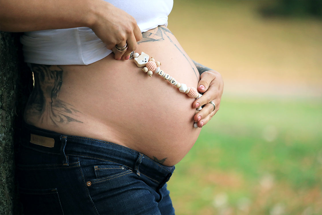 Accessoires Babybauch-Fotoshooting,Kosten und Preise, Fotograf Sarah Jabs