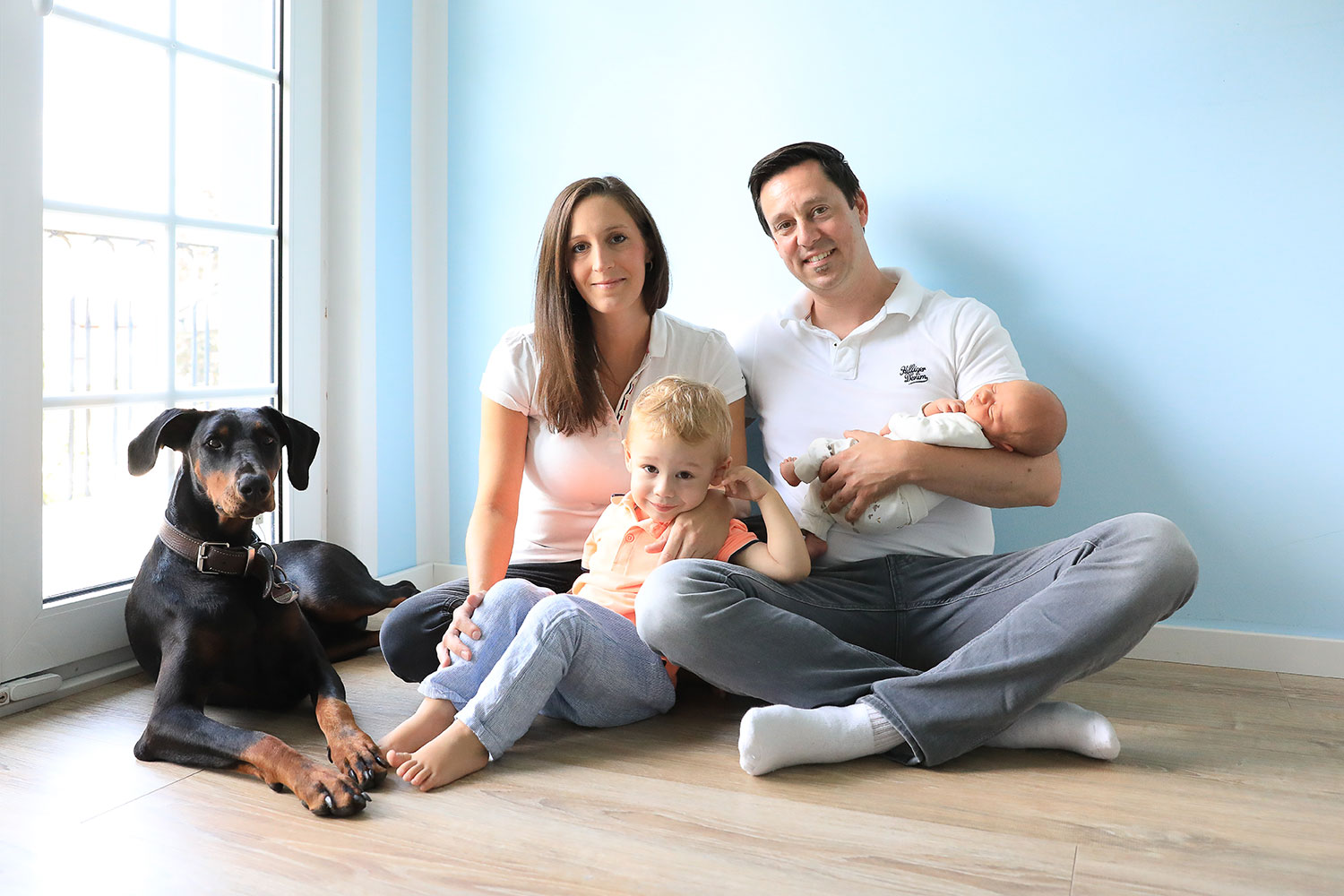 Familien Fotoshooting zuhause, Ideen Kinder Hund, Fotograf Dortmund, Sarah Jabs Familien Fotoshooting zuhause, Ideen Kinder Hund, Fotograf Dortmund, Sarah Jabs