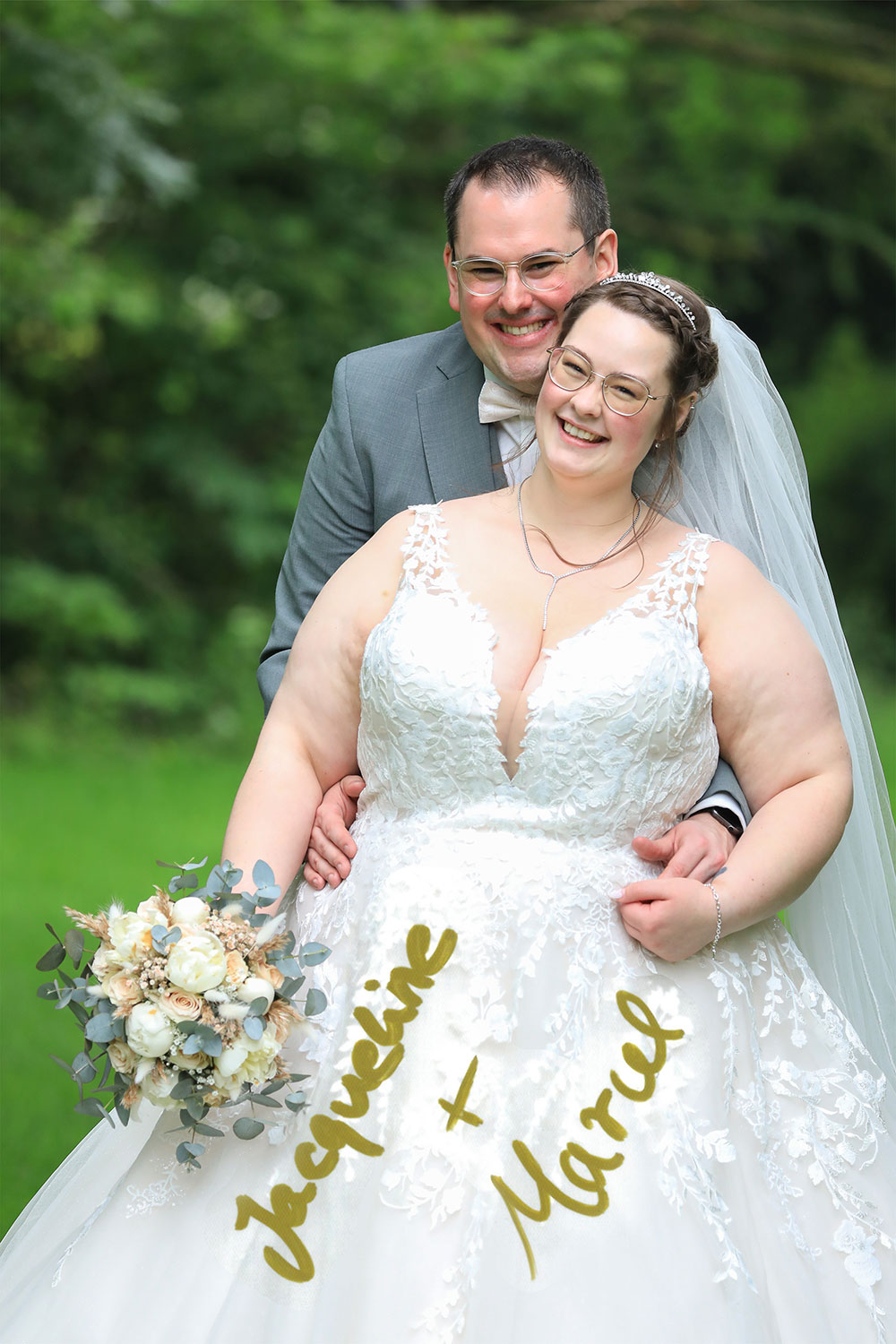 Bilder Brautpaare, Jacqueline und Marcel, Hochzeit Fritz am Brunnen Schwelm, Hochzeitsfotografin Sarah Jabs