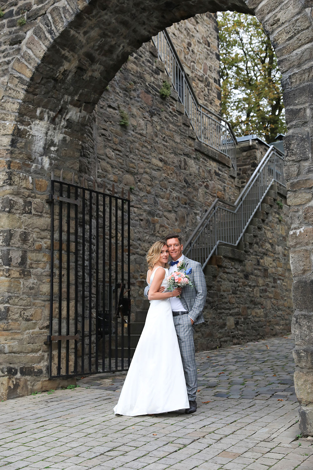 Tipps und Ideen Brautpaarshooting, Hochzeit Paare Burg Blankenstein Hattingen, Fotografen Sarah Jabs