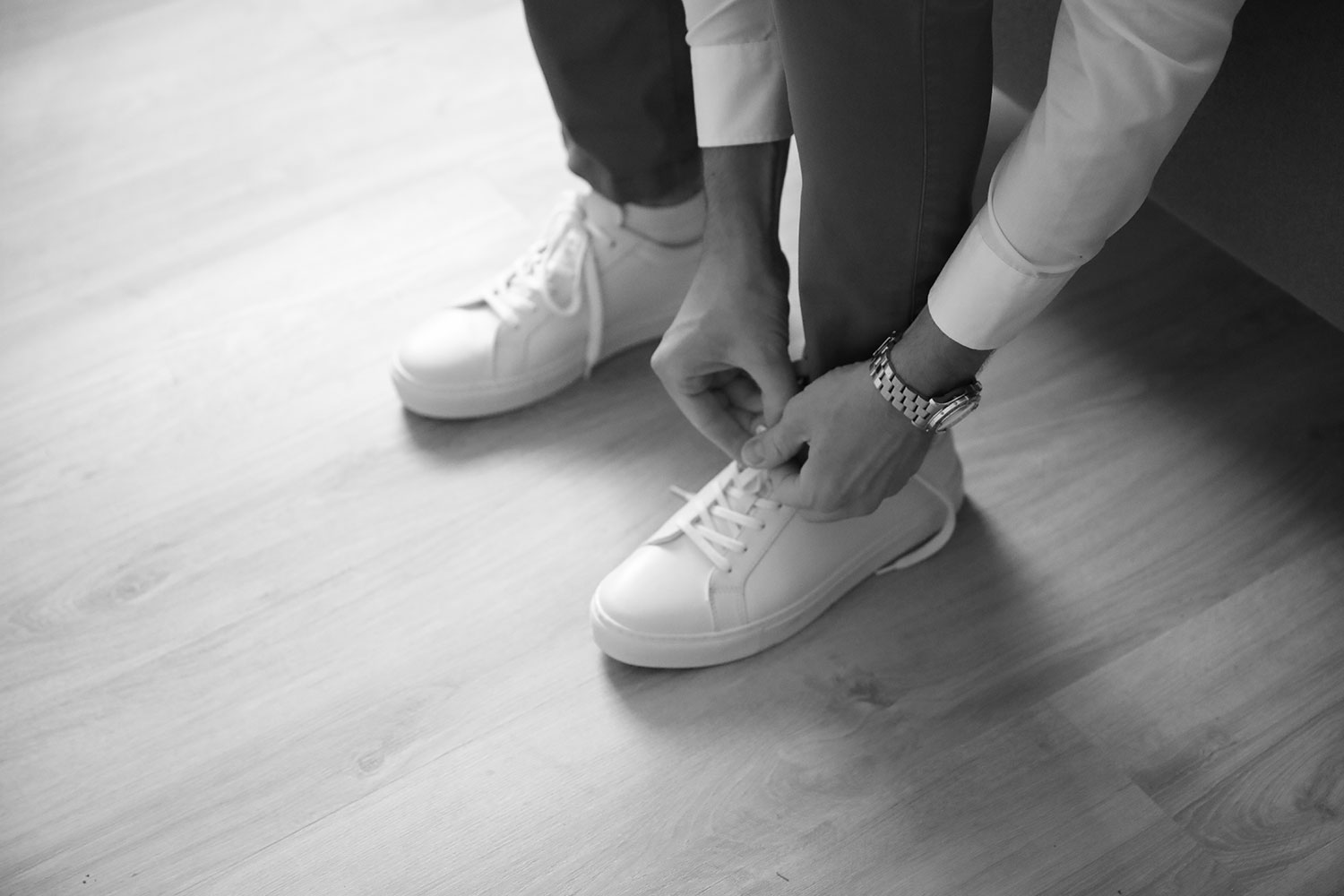 Getting Ready Fotos Bräutigam Schuhe, Hochzeit Fotograf Sarah Jabs