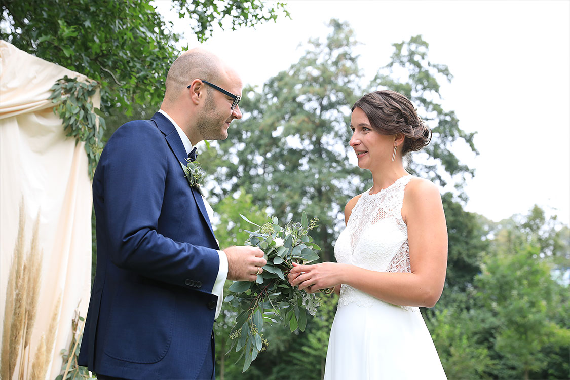 Hochzeitsfotograf aus Wetter (Ruhr) für die standesamtliche, freie und kirchliche Trauung Hochzeitsfotograf aus Wetter (Ruhr) für standesamtliche Trauung, freie Trauung, kirchliche Trauung, Nordrhein-Westfalen