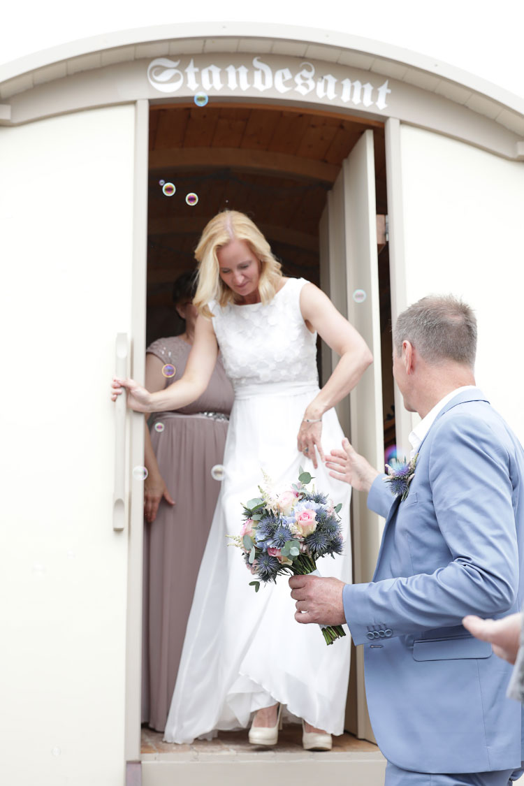 Hochzeitsfotograf aus Wetter (Ruhr) für die standesamtliche, freie und kirchliche Trauung Hochzeitsfotograf aus Wetter (Ruhr) für standesamtliche Trauung, freie Trauung, kirchliche Trauung, Nordrhein-Westfalen