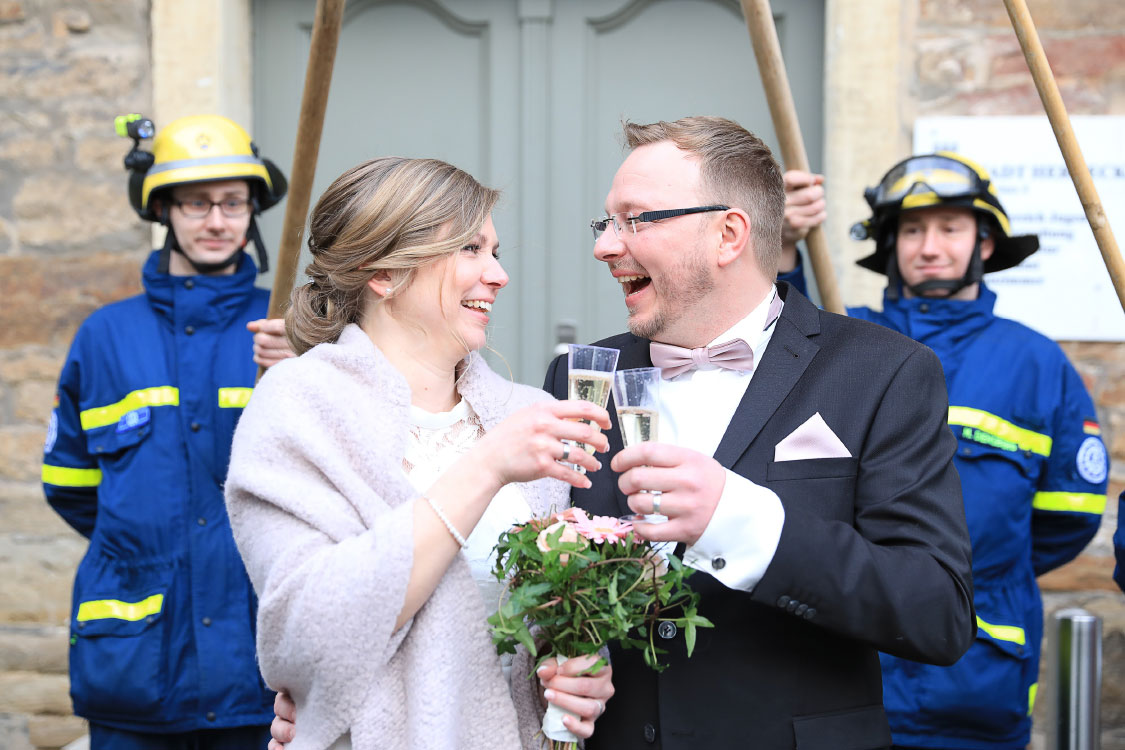 Hochzeitsfotograf aus Wetter (Ruhr) für die standesamtliche, freie und kirchliche Trauung Hochzeitsfotograf aus Wetter (Ruhr) für standesamtliche Trauung, freie Trauung, kirchliche Trauung, Nordrhein-Westfalen