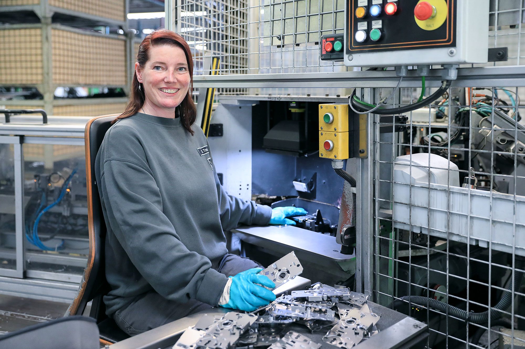 Industriefotografie, Fotos Industrie Mitarbeiter Industrieanlage, Industriefotograf Düsseldorf, Sarah Jabs