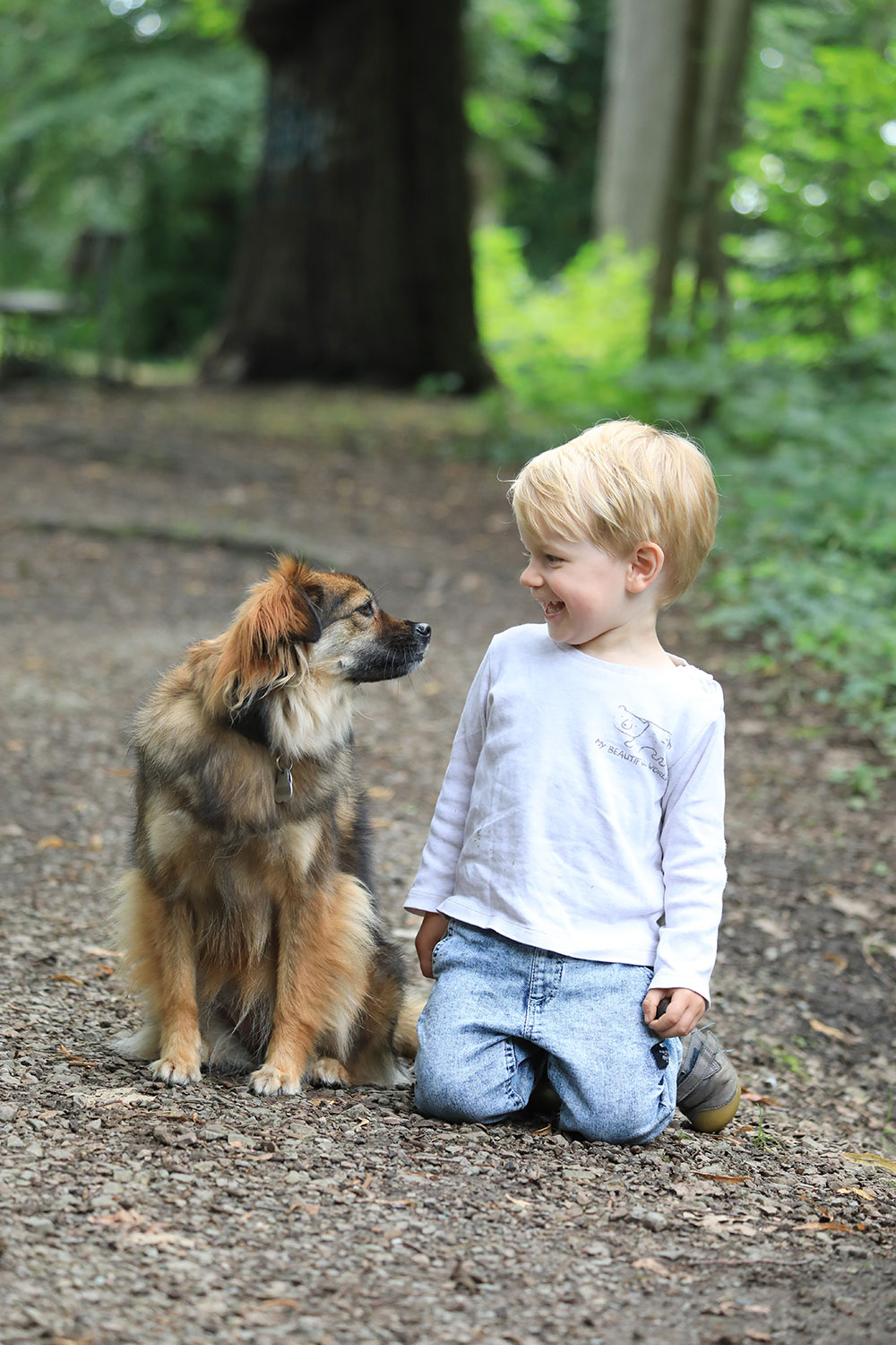 Fotoshooting mit Hund Ideen Kind Familie, Fotograf Essen, Sarah Jabs Fotoshooting mit Hund Ideen Kind Familie, Fotograf Essen, Sarah Jabs